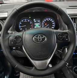 Внедорожник Toyota RAV4 2016 года, 2487000 рублей, Красноярск
