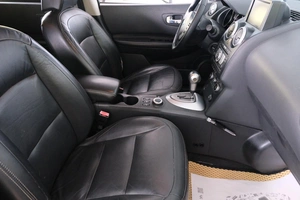 Внедорожник Nissan Qashqai 2008 года, 919000 рублей, Омск
