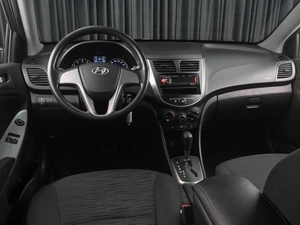 Седан Hyundai Solaris 2014 года, 919000 рублей, Тюмень