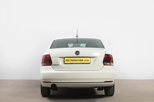 Седан Volkswagen Polo 2018 года, 1199000 рублей, Новосибирск