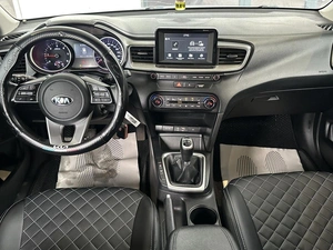 Хетчбэк Kia Ceed 2019 года, 1299000 рублей, Уфа