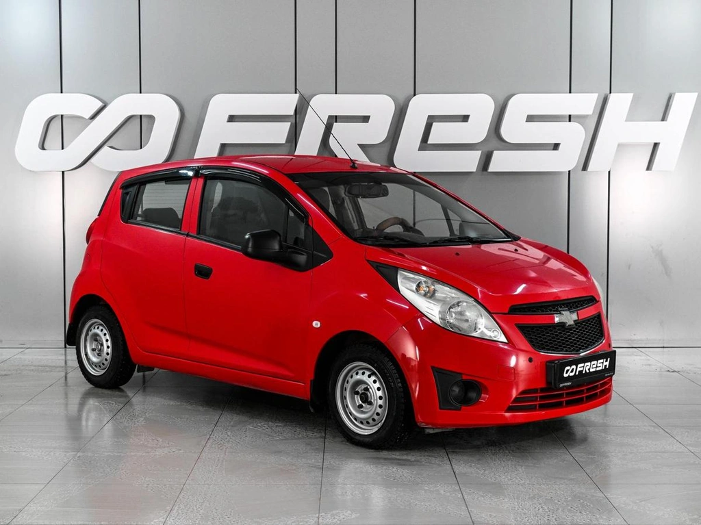 Хетчбэк Chevrolet Spark 2013 года, 649000 рублей, Аксай
