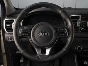Внедорожник Kia Sportage 2016 года, 1850000 рублей, Омск
