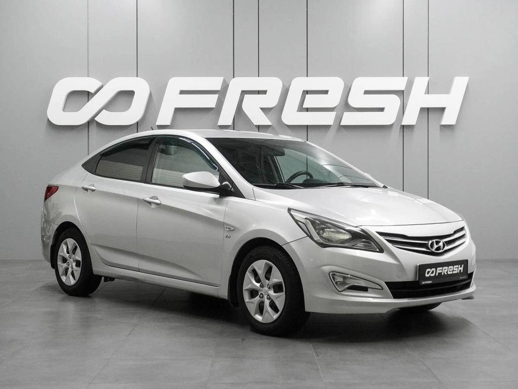 Седан Hyundai Solaris 2016 года, 1010000 рублей, Воронеж