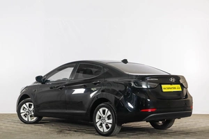 Седан Hyundai Elantra 2015 года, 959000 рублей, Тюмень