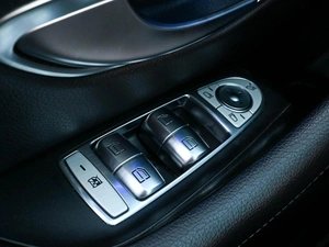 Седан Mercedes-benz E-класс 2019 года, 2698000 рублей, Волгоград