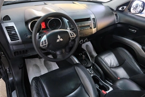 Внедорожник Mitsubishi Outlander 2008 года, 1319000 рублей, Омск