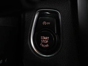 Седан BMW 3 серия 2012 года, 1537000 рублей, Воронеж