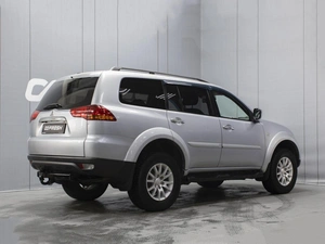 Внедорожник Mitsubishi Pajero Sport 2011 года, 1430000 рублей, Омск