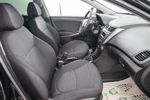 Седан Hyundai Solaris 2016 года, 1249000 рублей, Красноярск