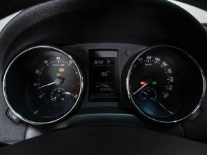 Внедорожник Skoda Yeti 2013 года, 954000 рублей, Ставрополь