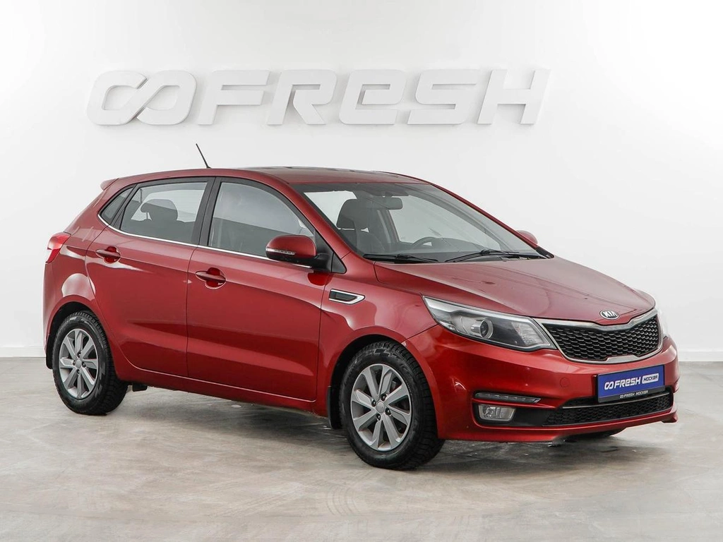Хетчбэк Kia Rio 2016 года, 1300050 рублей, Москва