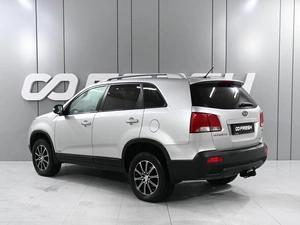 Внедорожник Kia Sorento 2010 года, 1549000 рублей, Аксай