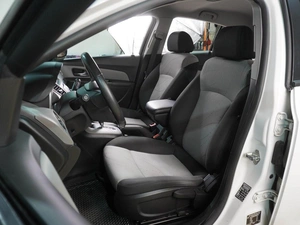 Седан Chevrolet Cruze 2012 года, 899000 рублей, Воронеж