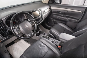 Внедорожник Mitsubishi Outlander 2014 года, 1699000 рублей, Томск