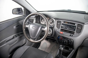 Хетчбэк Kia Rio 2006 года, 449000 рублей, Пермь