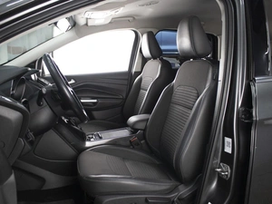 Внедорожник Ford Kuga 2017 года, 1280000 рублей, Омск