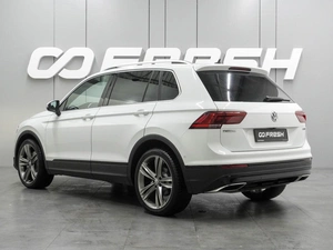 Внедорожник Volkswagen Tiguan 2018 года, 2948000 рублей, Воронеж
