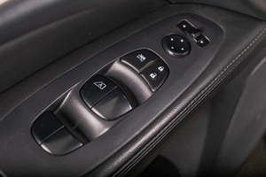 Внедорожник Nissan Pathfinder 2015 года, 1679000 рублей, Томск