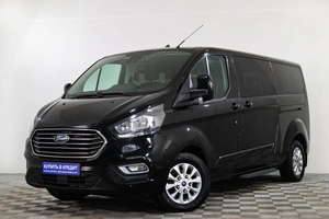 Минивэн Ford Tourneo Custom 2018 года, 3909000 рублей, Сургут