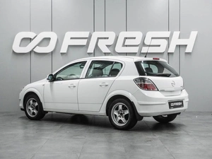 Хетчбэк Opel Astra 2011 года, 634000 рублей, Воронеж