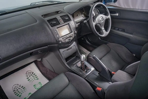 Седан Honda Accord 2002 года, 1189000 рублей, Томск