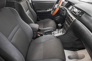 Седан Toyota Corolla 2006 года, 789000 рублей, Барнаул