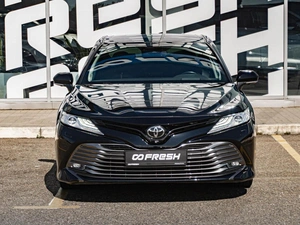 Седан Toyota Camry 2019 года, 3280000 рублей, Краснодар