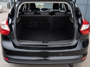 Хетчбэк Ford Focus 2013 года, 935000 рублей, Краснодар