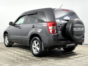 Внедорожник Suzuki Grand Vitara 2011 года, 1099900 рублей, Казань