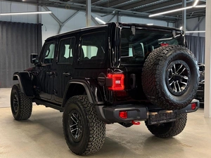 Внедорожник Jeep Wrangler 2025 года, 7990000 рублей, Павловская Слобода
