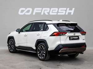 Внедорожник Toyota RAV4 2019 года, 3099000 рублей, Краснодар