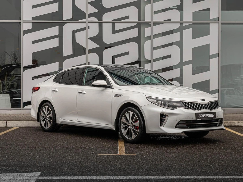 Седан Kia Optima 2016 года, 2090000 рублей, Краснодар