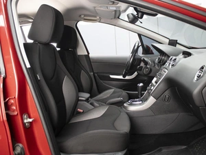 Хетчбэк Peugeot 308 2010 года, 460000 рублей, Омск