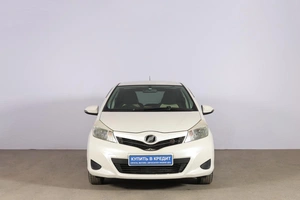 Хетчбэк Toyota Vitz 2011 года, 759000 рублей, Новосибирск