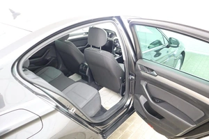 Седан Volkswagen Passat 2017 года, 2049000 рублей, Обнинск