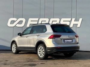 Внедорожник Volkswagen Tiguan 2020 года, 2429000 рублей, Ижевск