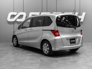 Минивэн Honda Freed 2010 года, 1260000 рублей, Тюмень