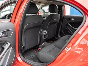 Хетчбэк Mercedes-benz A-класс 2015 года, 1640000 рублей, Краснодар