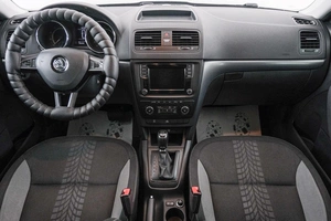 Внедорожник Skoda Yeti 2017 года, 1649000 рублей, Красноярск