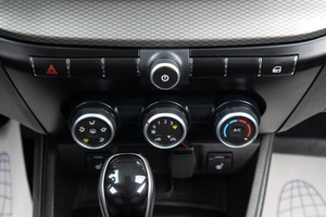 Седан ВАЗ (LADA) Vesta 2024 года, 1279000 рублей, Оренбург