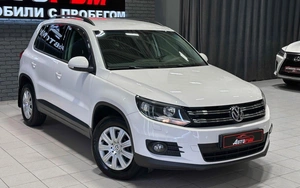 Внедорожник Volkswagen Tiguan 2013 года, 1327000 рублей, Красноярск