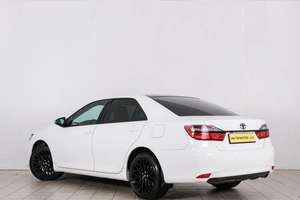 Седан Toyota Camry 2016 года, 1849000 рублей, Красноярск