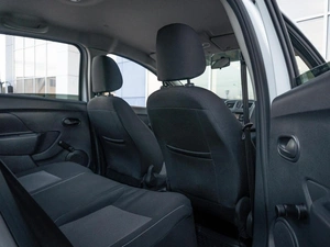 Седан Renault Logan Stepway 2019 года, 999000 рублей, Нижний Новгород