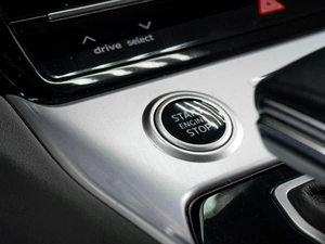 Внедорожник Audi Q6 2023 года, 7039000 рублей, Тюмень