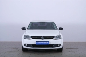 Седан Volkswagen Jetta 2013 года, 839000 рублей, Омск