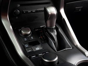Внедорожник Lexus NX 2015 года, 2759000 рублей, Тюмень