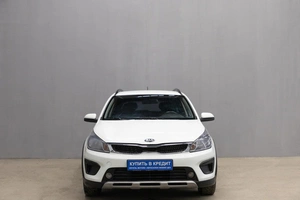 Хетчбэк Kia Rio X-Line 2018 года, 1089000 рублей, Новосибирск