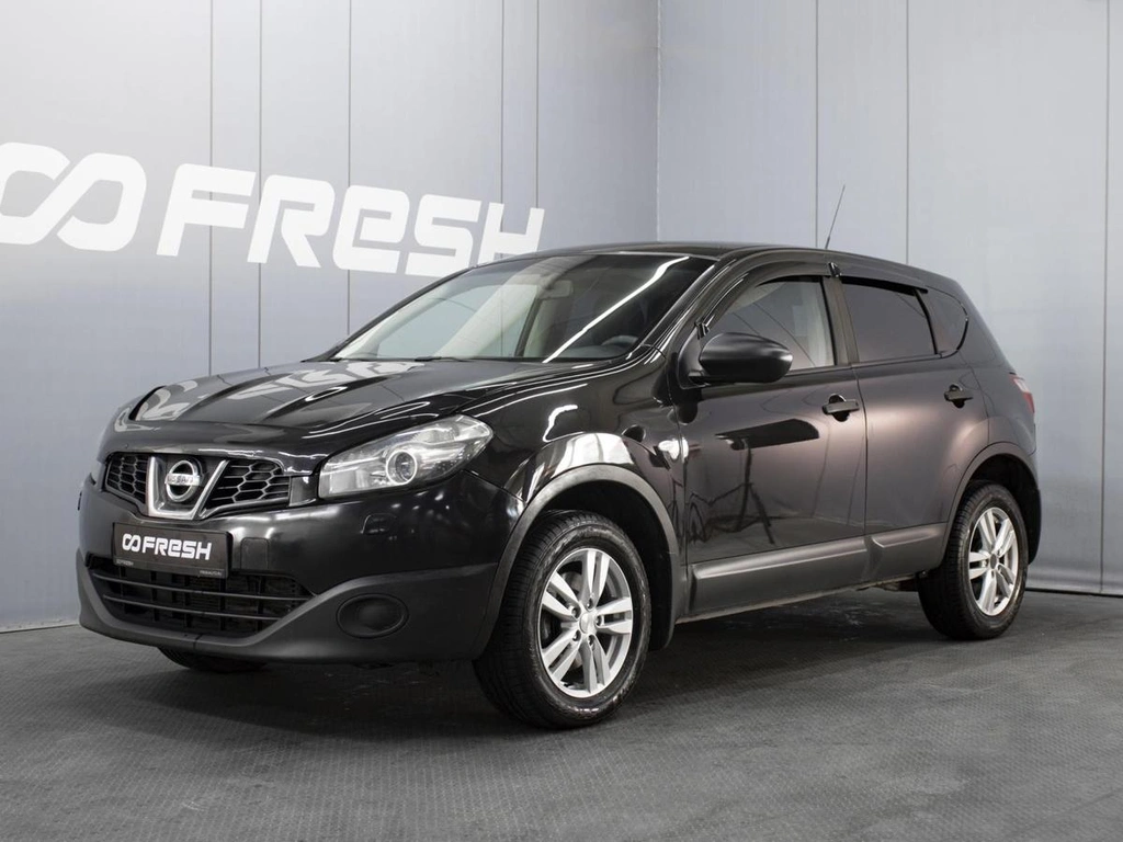 Внедорожник Nissan Qashqai 2013 года, 930000 рублей, Омск