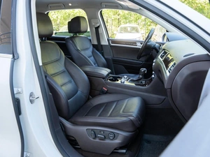 Внедорожник Volkswagen Touareg 2016 года, 2499000 рублей, Волгоград